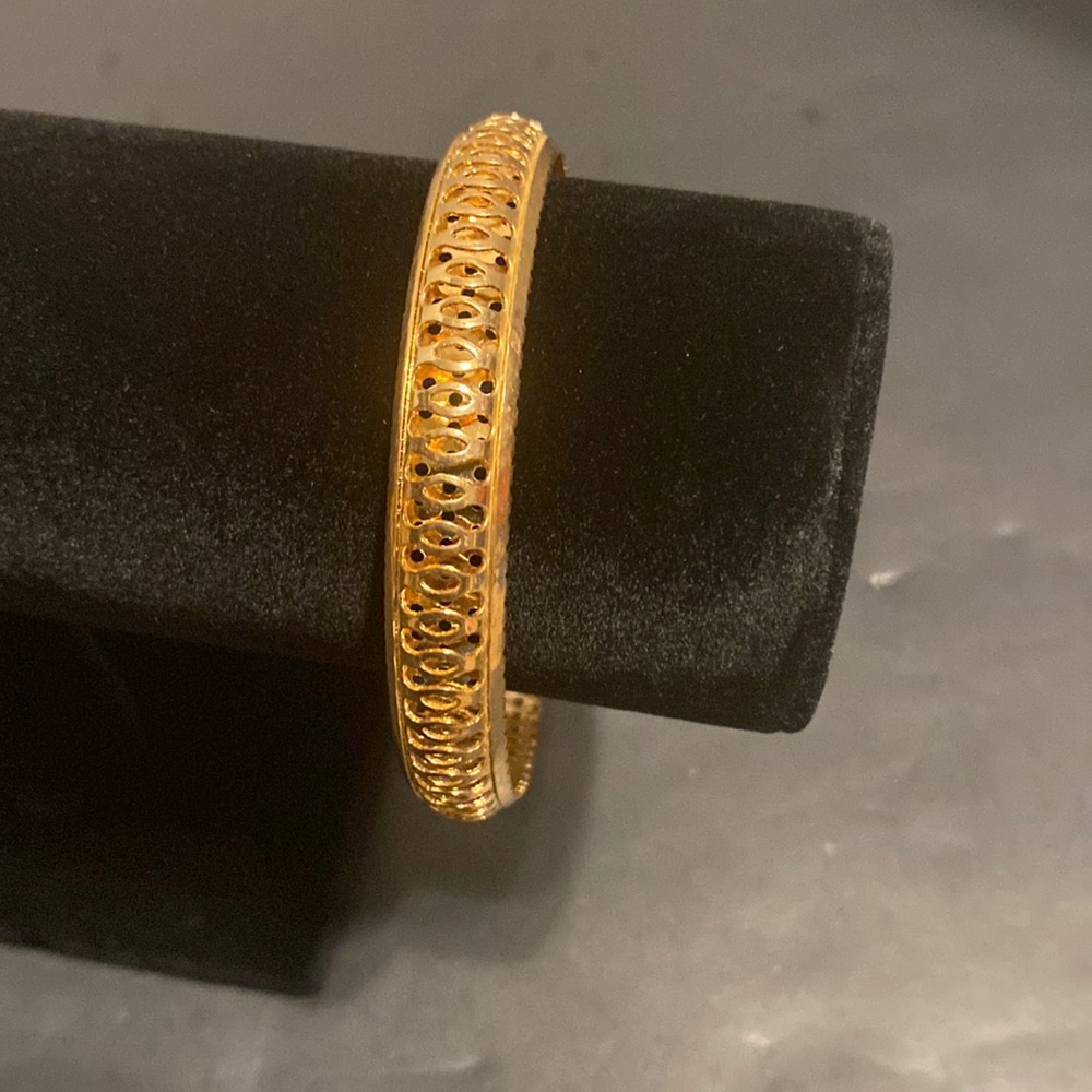 Gold plated Filigree Women's Bracelet - Elegant Gold Bangle